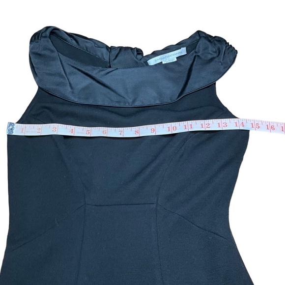 DIANE VON FURSTENBERG  Wool Blend Black Dress 100% Silk Trim Side Zipper US Sz 2 - Picture 6 of 10
